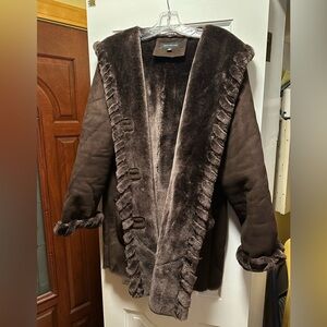 Women’s Large Faux Fur Jacket